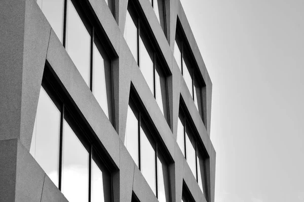 Absztrakt Töredék Modern Építészet Üveg Beton Falak Fekete Fehér — Stock Fotó