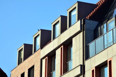 Modern, lüks apartman binası..