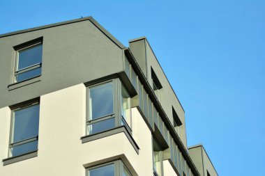 Modern, lüks apartman binası..