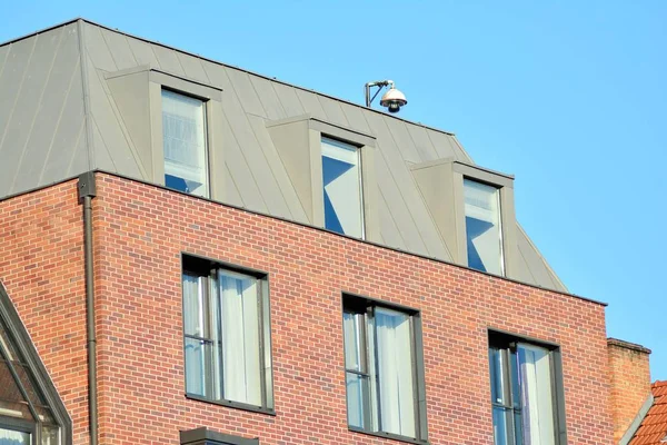 Modernes Luxuriöses Mehrfamilienhaus — Stockfoto