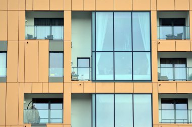 Modern, lüks apartman binası..