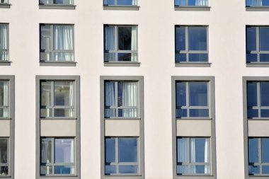 Modern, lüks apartman binası..
