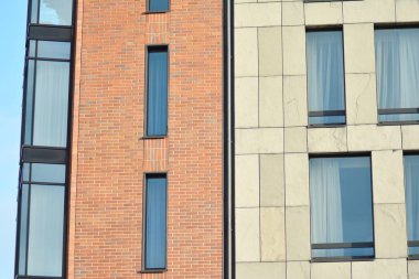 Modern, lüks apartman binası..