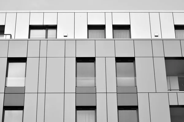 Immeubles Modernes Par Une Journée Ensoleillée Avec Ciel Bleu Façade — Photo