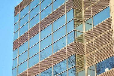 Ofis Binası Kapatma