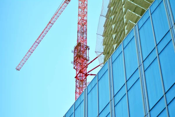 Crane Attached Building — Stock Photo, Image