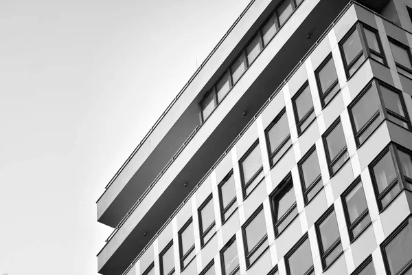 Moderno Edificio Residencial Europeo Blanco Negro — Foto de Stock