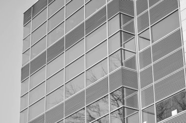 Modern kurumsal mimari - iş ve başarı kavramı. Siyah ve beyaz.