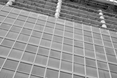 Ayrıntı görünümü gökdelen inşaat. Siyah ve beyaz.