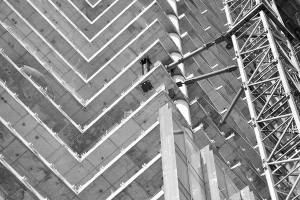 Crane Attached Building Black White — Stock Photo, Image