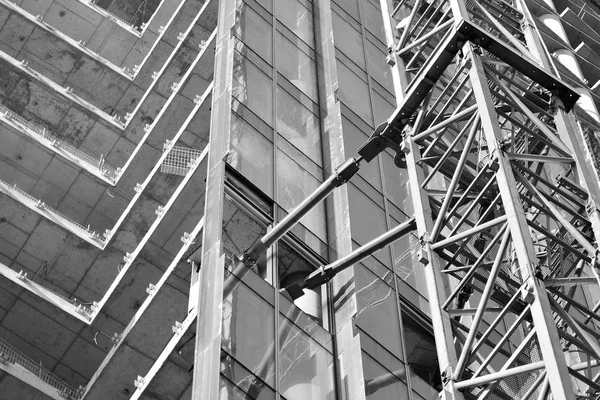 크레인 건물에 흑인과 — 스톡 사진