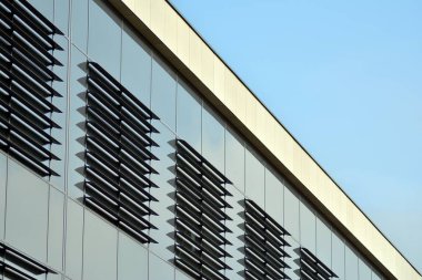 Ofis binası İş binası. Binanın dışı