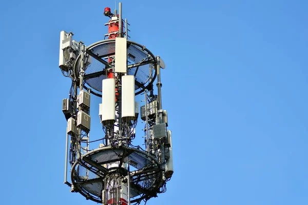 基站网络操作员 3G移动技术 — 图库照片