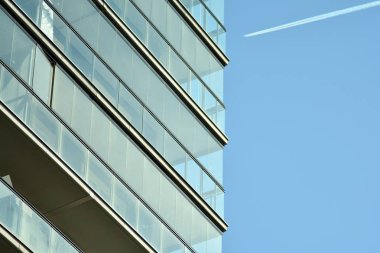 Apartman fütüristik mimarisi. Modern konut mimarisi