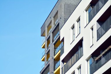 Apartman fütüristik mimarisi. Modern konut mimarisi