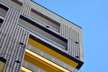 Apartman fütüristik mimarisi. Modern konut mimarisi