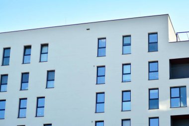 Apartman fütüristik mimarisi. Modern konut mimarisi