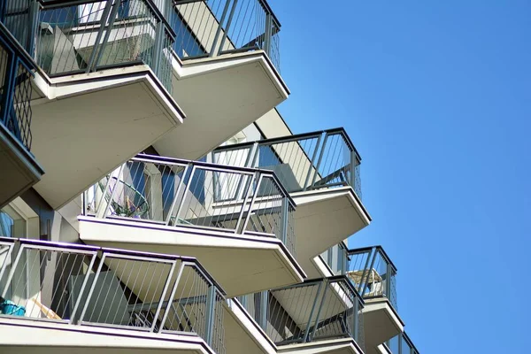 Arquitetura Futurista Prédio Apartamentos Arquitetura Residencial Moderna — Fotografia de Stock