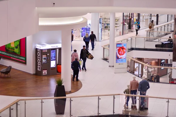 Warschau Polen März 2019 Das Innere Des Modernen Einkaufszentrums Galeria — Stockfoto