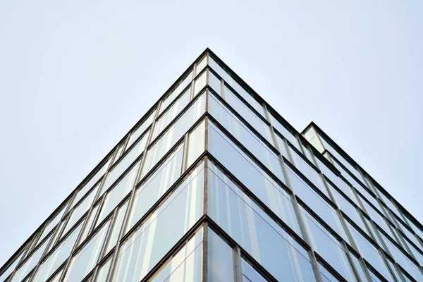 Modrá Čisté Skleněné Stěny Moderní Kancelářské Budovy — Stock fotografie