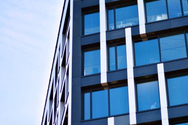 Modern ofis binası dış görünüş