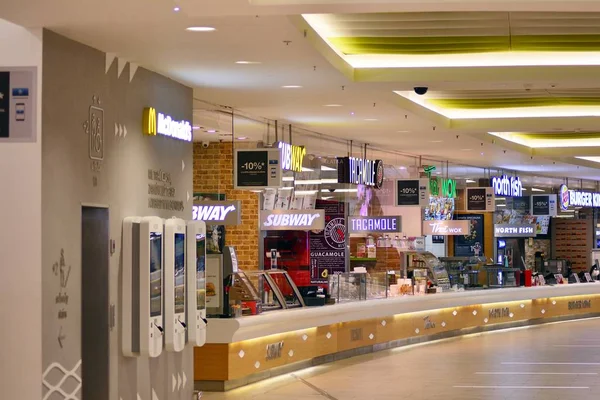 Varsovia Polonia Marzo 2019 Zona Restaurantes Centro Comercial Arkadia Arkadia — Foto de Stock