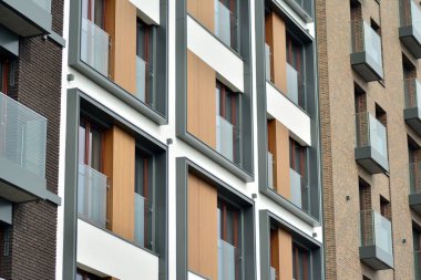 Modern apartmanın önünde parçası. Çok modern daire ev.