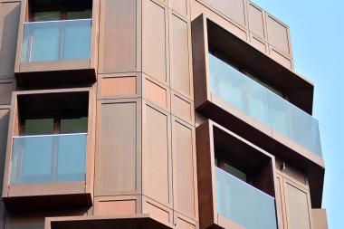 Modern apartmanın önünde parçası. Çok modern daire ev.