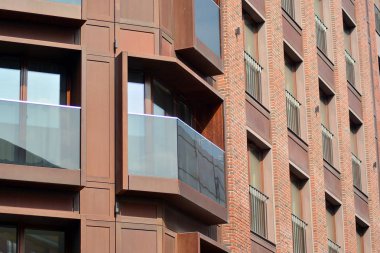 Modern apartmanın önünde parçası. Çok modern daire ev.