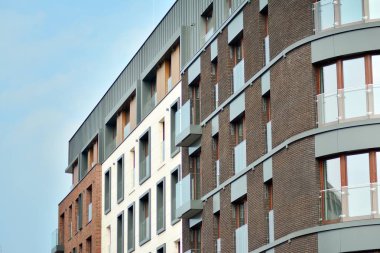 Modern apartmanın önünde parçası. Çok modern daire ev.