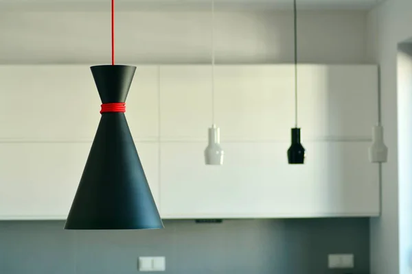 Intérieur Style Lampe Métallique Moderne Dans Pièce Lumineuse — Photo