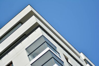 Apartmanlar modern Avrupa kompleksi. Modern bir Konut Apartman parçası.