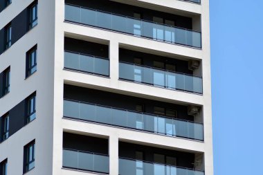 Modern Avrupa konut binaları çeyreği. Soyut mimari, modern şehir geometrisinin bir parçası.