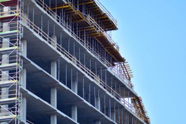 Varşova, Polonya. 10 Nisan 2019. Chmielna 89 Ofis Binası İnşaatı.