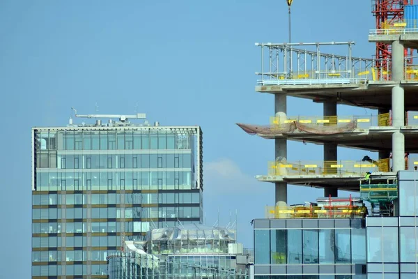 Warszawa Polen April 2019 Byggandet Mennica Legacy Tower Kontors Byggnad — Stockfoto