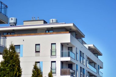 Modern Avrupa konut binaları çeyreği. Soyut mimari, modern şehir geometrisinin bir parçası.