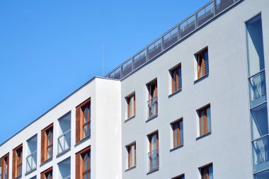 Modern Avrupa konut binaları çeyreği. Soyut mimari, modern şehir geometrisinin bir parçası.