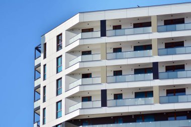 Modern Avrupa konut binaları çeyreği. Soyut mimari, modern şehir geometrisinin bir parçası.