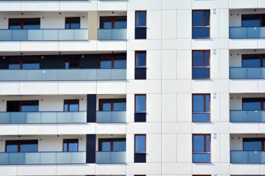 Modern Avrupa konut binaları çeyreği. Soyut mimari, modern şehir geometrisinin bir parçası.