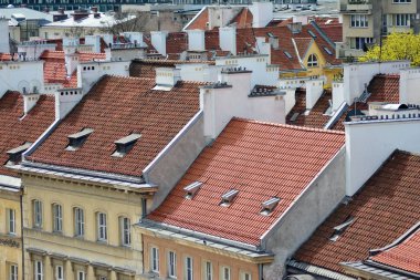 Varşova, Polonya. 16 Nisan 2019. Varşova'nın eski kentinin havadan görünümü