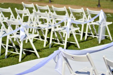 Güzel Bir Bahçede Düğün Töreni