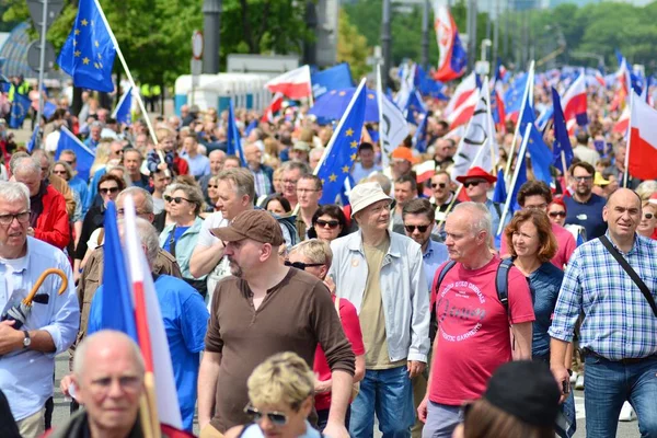 Warschau Polen Mei 2019 Maart Polen Europa Duizenden Aanhangers Van — Stockfoto