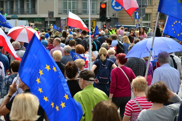 Varšava Polsko Května 2019 Březen Polsko Evropě Polském Hlavním Městě — Stock fotografie