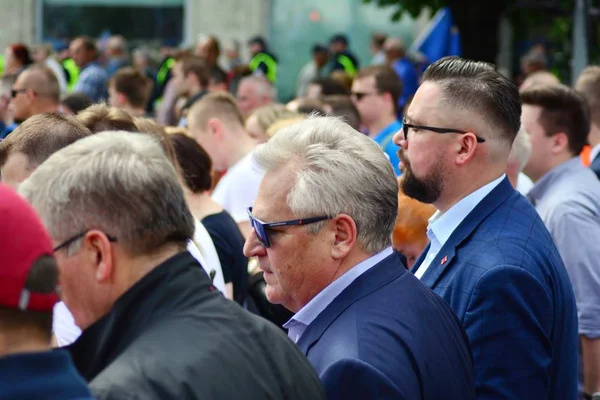 Varşova, Polonya. 18 Mayıs 2019. Mart 'Avrupa'da Polonya'. Eski Polonya cumhurbaşkanı Aleksander Kwasniewski