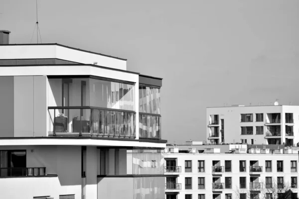 Modern Apartment Buildings Facade Modern Apartment Building Black White — Stock Photo, Image