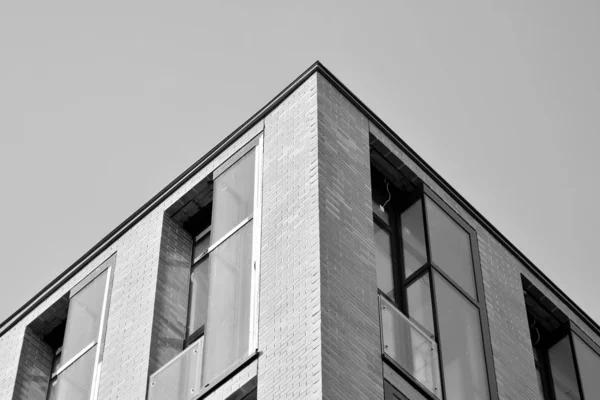 Modern Apartmanlar Modern Bir Apartman Cephe Siyah Beyaz — Stok fotoğraf