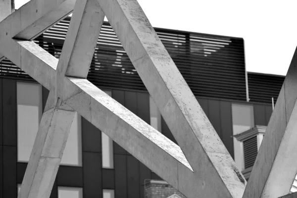 Detalle Arquitectura Moderna Fragmento Refinado Del Edificio Oficinas Estructura Celular — Foto de Stock