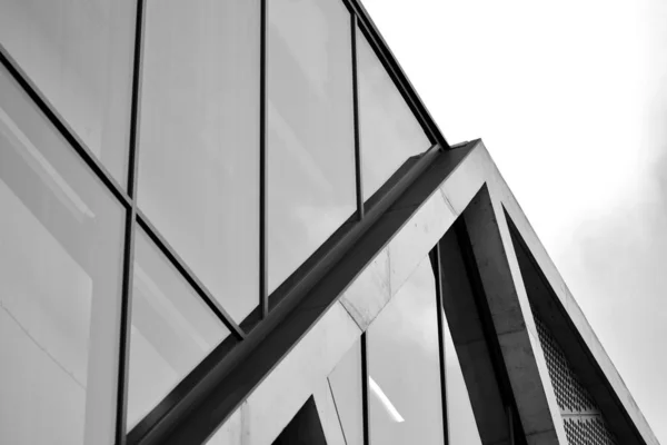 Detail Moderní Architektury Rafinovaný Fragment Kancelářské Budovy Betonová Buněčná Struktura — Stock fotografie