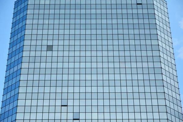 Clouds Reflected Windows Modern Office Building — Stock Photo, Image