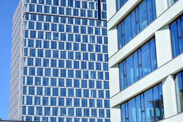 Nieuw Kantoorgebouw Het Zakencentrum Muur Van Staal Glas Met Blauwe — Stockfoto